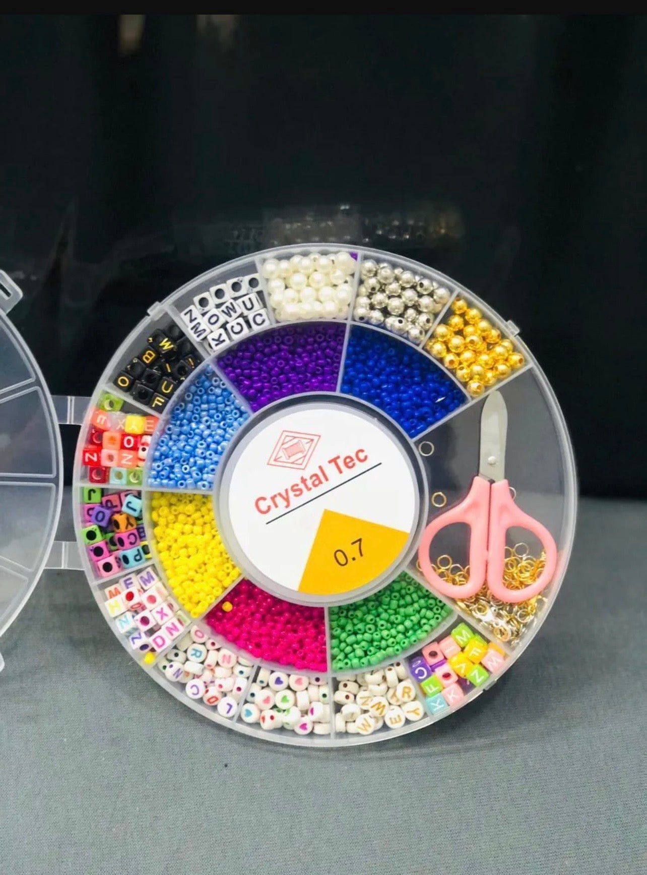 Crystal Tag Round Beads Box With Scissors