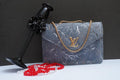 Woman's velvet Textured purse with chain
